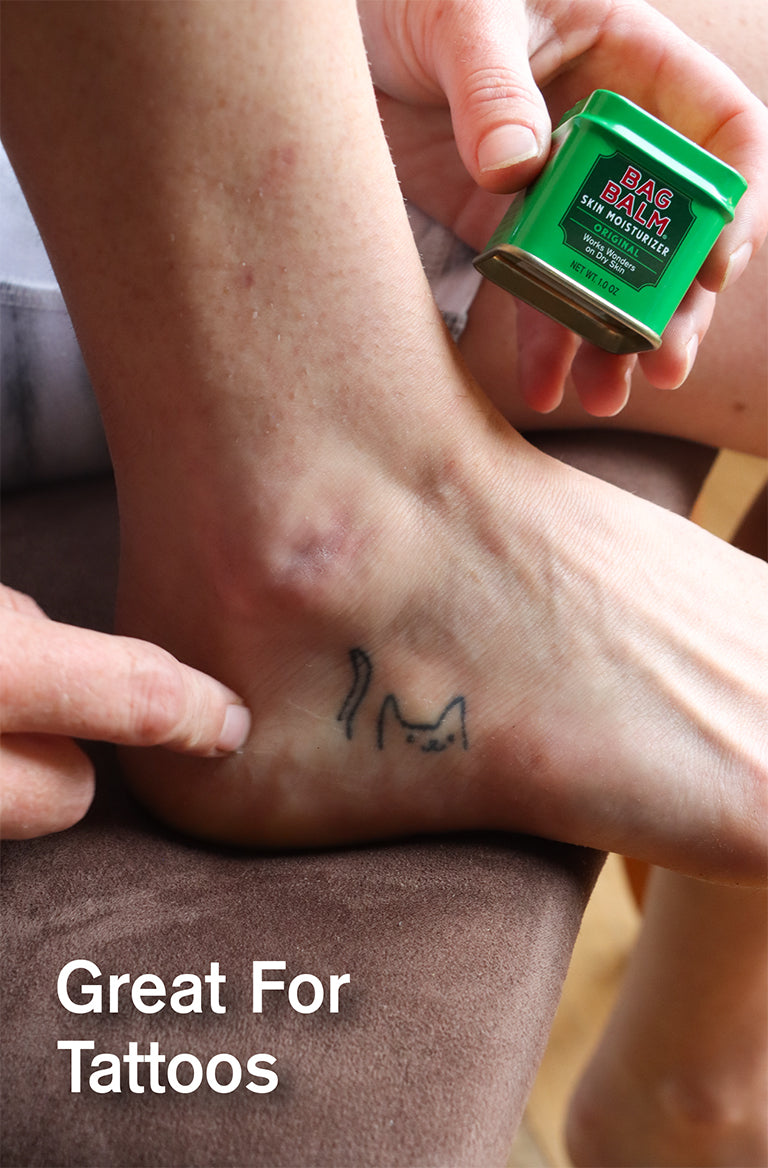 Mini tin of Bag Balm